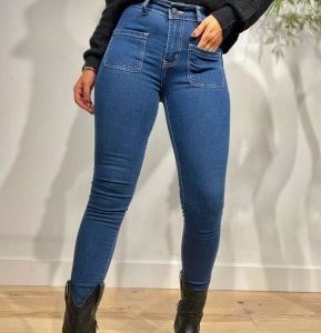 Fardo de pantalon jeans pitillo mujer primera